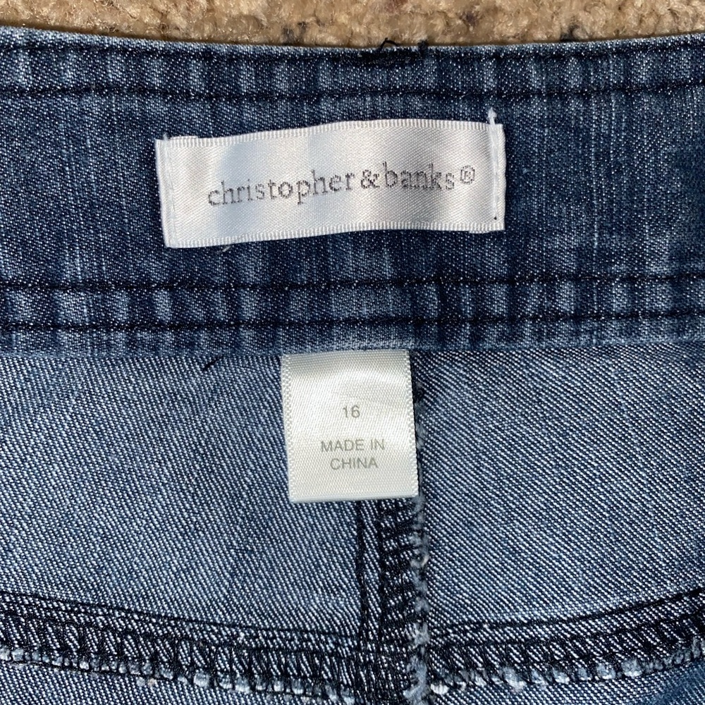 Christopher & Banks size 16 Capris